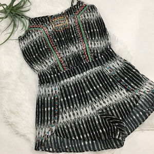 Jessica Simpson Aztec Romper Size Small